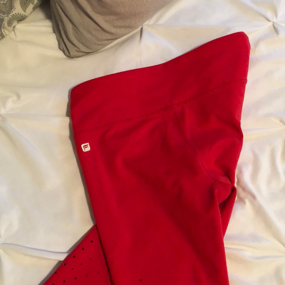 Fabletics red leggings - Picture 2 of 2